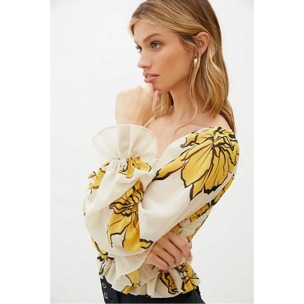 Anthropologie Hutch Floral Smocked Puff Sleeve Chiffon Top - Picture 5 of 10